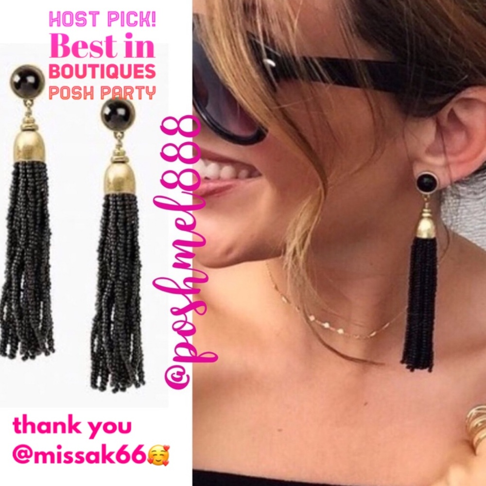 ::⚜️🌚Gorgeous Hand Beaded Black Tassel Earrings